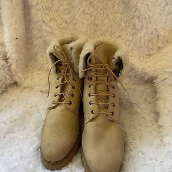 Vic Matie khaki leather suede lace up boots with fur lining rubber sole… - Picture 1 of 9